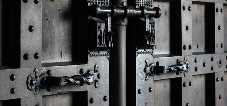 steel entry door repair in Rancho Calaveras